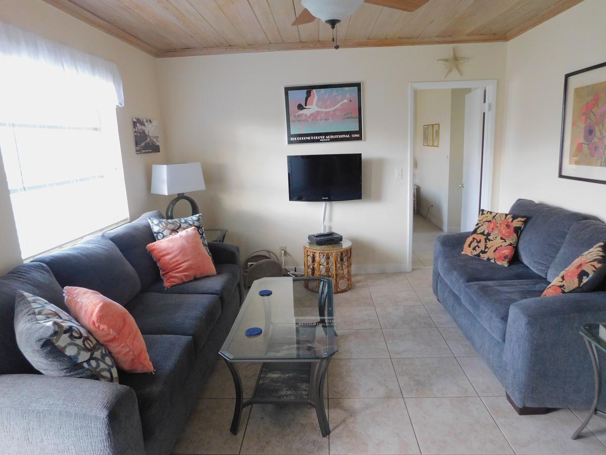 The Grove Beach Condominiums Delray Beach Exteriör bild